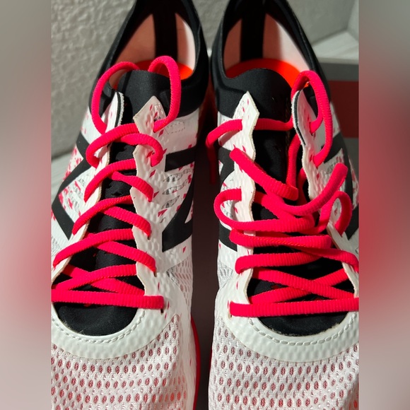 New Balance‎ Women’s Track Shoes with spikes white and pink Size 9 LD5000 - Picture 4 of 12